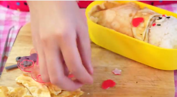 ข้าวหมีริลัคคุมะไข่ยัดไส้ ข้าวหมีริลัคคุมะไข่ยัดไส้