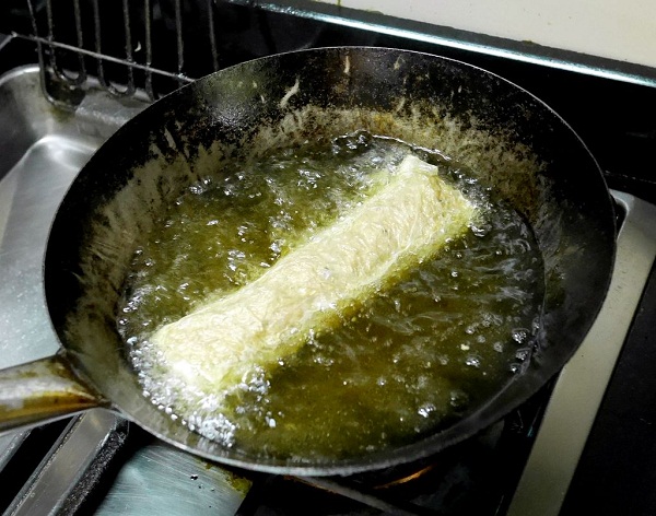 แฮกึ๊นหมูสับ ผสมเนื้อปลาและไข่แดงเค็ม 