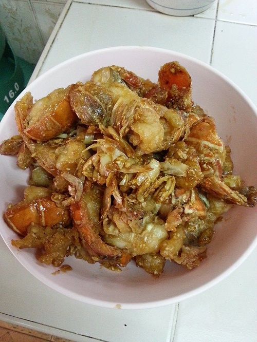 ล็อบสเตอร์ทอดกระเทียม เมนูเลอค่า ทำง่ายเหมือนพูดเล่น ! 