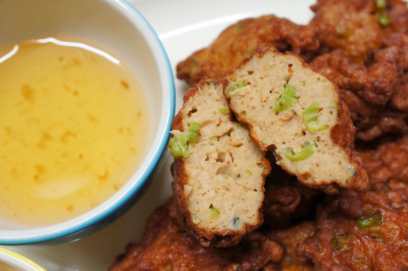 ทอดมันห่อไข่ 