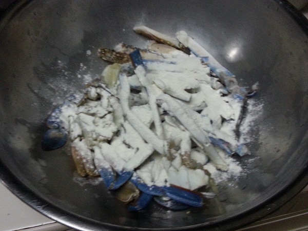 ปูม้าทอดกระเทียม เมนูง่าย ๆ ที่เห็นแล้วต้องหิว
