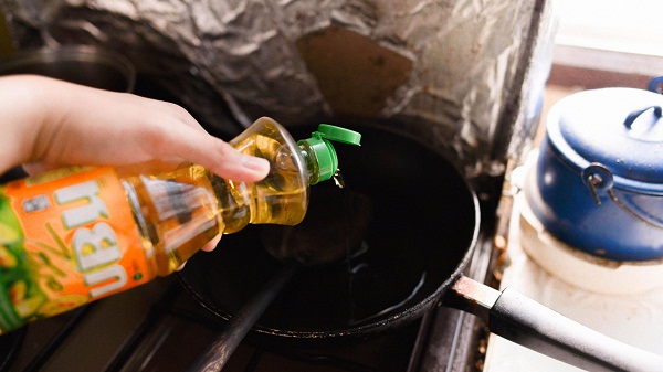 ปีกไก่ทอดโค้ก 