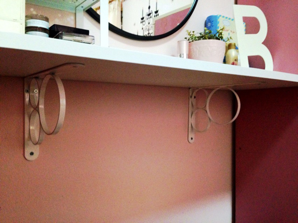 DIY โต๊ะเครื่องแป้ง