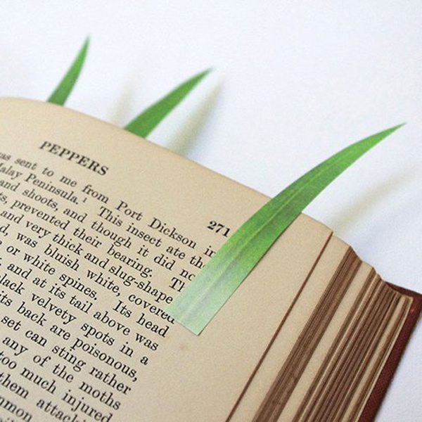 ที่คั่นหนังสือใบหญ้า สบายตายามเปิดอ่าน