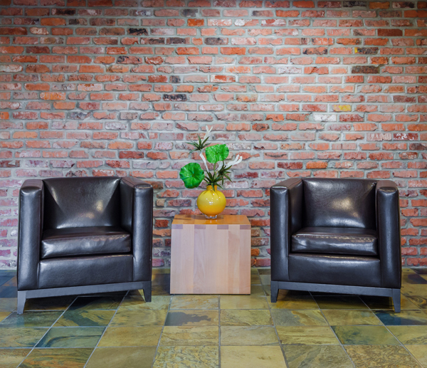 DIY ผนังอิฐโชว์แนว เปลี่ยนผนังเรียบให้มีลูกเล่น