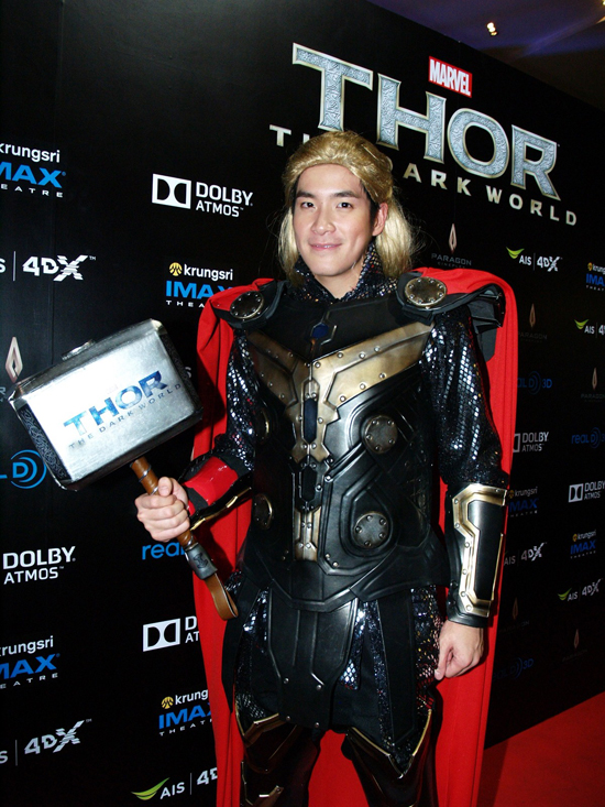 อลังการ ! เปิดตัวยิ่งใหญ่สมการรอคอย Thor : The Dark World 