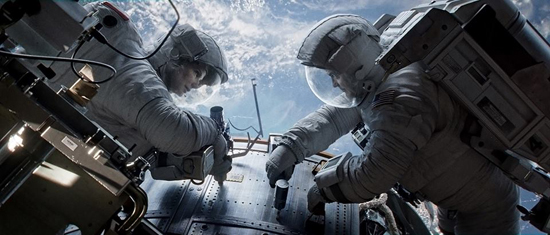 Gravity มฤตยูแรงโน้มถ่วง แชมป์หนังทำเงิน