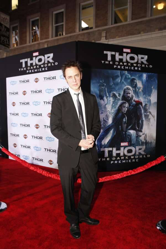 Thor : The Dark World รอบปฐมทัศน์ นักแสดงตบเท้าเดินพรมแดงเพียบ
