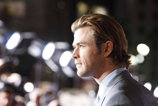 Thor : The Dark World รอบปฐมทัศน์ นักแสดงตบเท้าเดินพรมแดงเพียบ