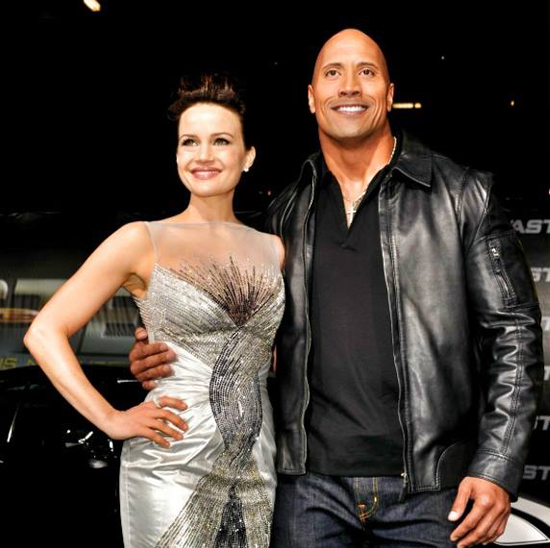 เดอะ ร็อค เผยภาพแรกจากหนังหายนะ San Andreas