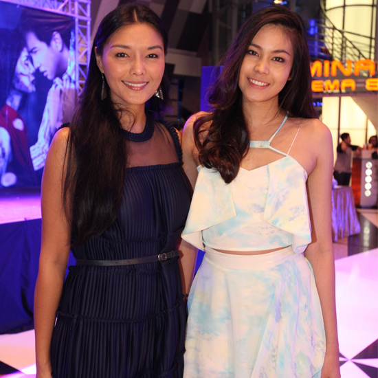ดิม ควงคู่ ซีน ปัณณ์ญาณัช เปิดตัวหนังรักปนสยอง รักเราเขย่าขวัญ