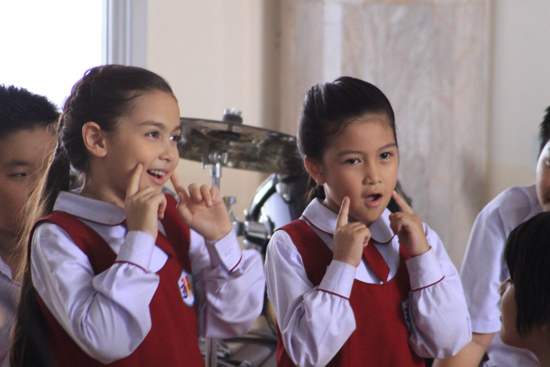 โปรแกรมหนังไทย 2557