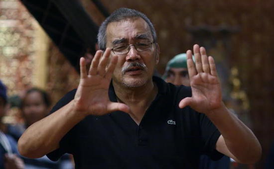 ผู้พันเบิร์ด ยกนิ้วกับการแสดงขั้นสุดยอดของ ฉัตรชัย เปล่งพานิช