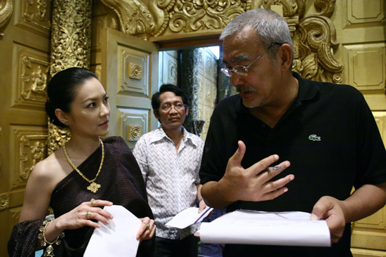 เกรซ ทุ่มสุดตัวเล่น พระนเรศวรมหาราช ยกท่านมุ้ยสุดยอดผู้กำกับ