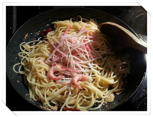 สปาเกตตีไข่กุ้ง อาหารฝรั่งจัดจ้านถึงใจ 