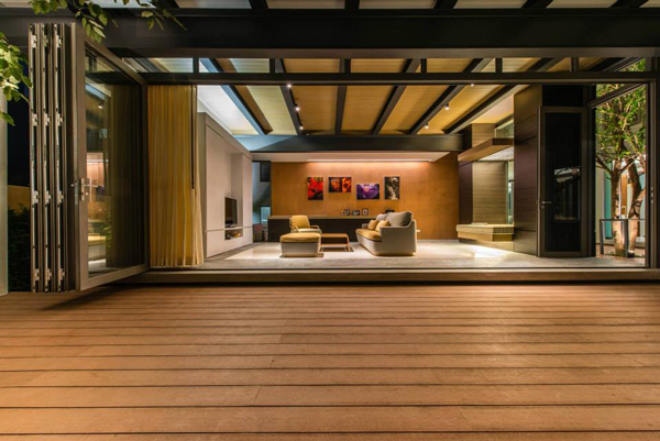 แบบบ้านไทยประยุกต์ 2 ชั้น สวยมีสไตล์ อากาศถ่ายเท 
