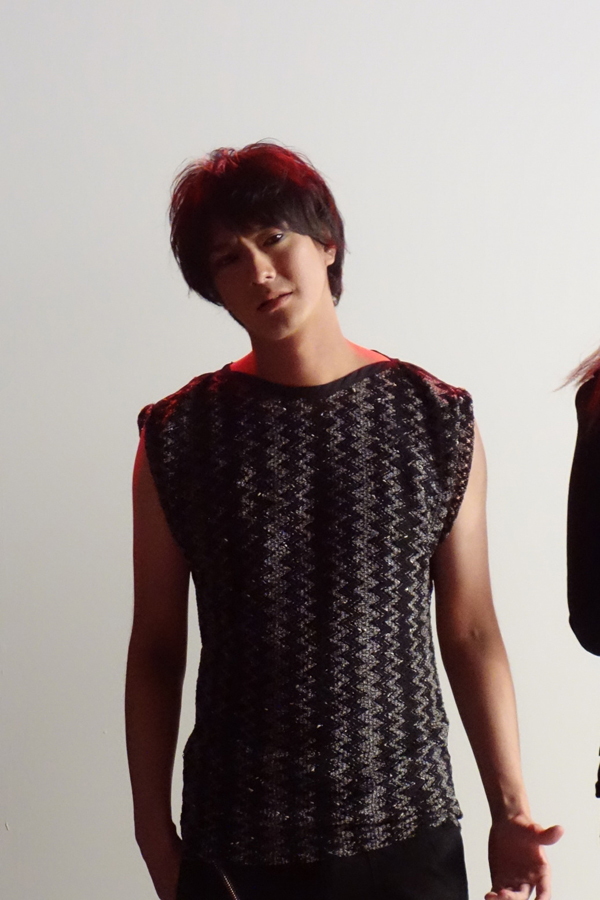 มาโกโตะ แท๊กทีม เต๋า-ติ๊นา แถลงข่าวถ่าย MV ฟินสุโค่ย 