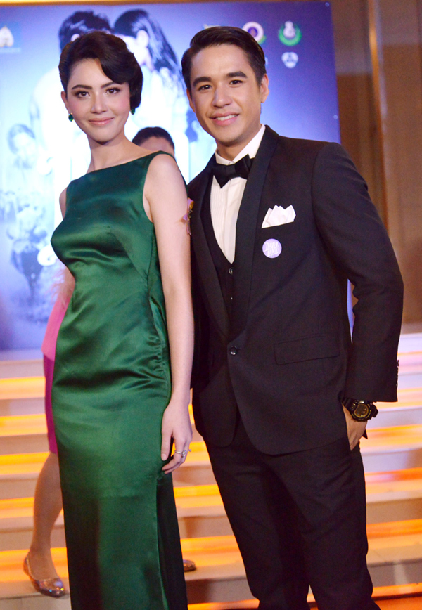 เก็บตกภาพจากงาน แผลเก่า รอยัล แชริตี้ ใหม่ ดาวิกา สวยเป๊ะ