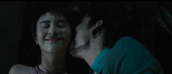 กอล์ฟ พิชญะ ควงคู่ ออม สุชาร์ ใน ตัวอย่าง รักลวงหลอน The couple