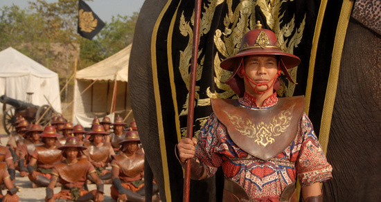 แอฟ ขนลุก ผู้พันเบิร์ด สร้างความฮึกเหิมก่อนเปิดศึกยุทธหัตถี 