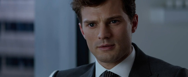 เต็มตา ! ตัวอย่างแรก Fifty Shades of Grey 