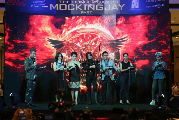 คิมเบอร์ลีย์ นำทีมเปิดตัวปราฏการณ์ภาพยนตร์แห่งปีรอบแรกเมืองไทย  The Hunger Games : Mockingjay Part 1 Thailand Premiere