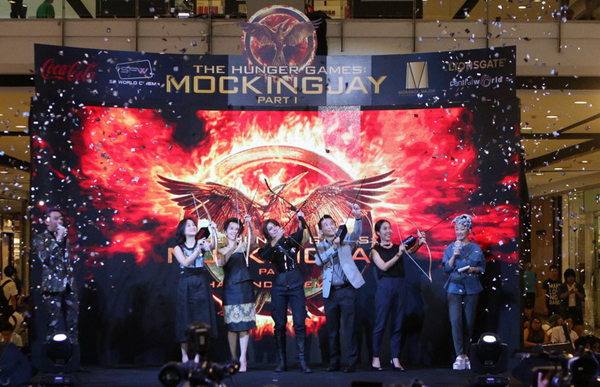 คิมเบอร์ลีย์ นำทีมเปิดตัวปราฏการณ์ภาพยนตร์แห่งปีรอบแรกเมืองไทย  The Hunger Games : Mockingjay Part 1 Thailand Premiere