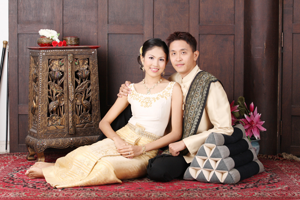 ฤกษ์แต่งงานปี 2556