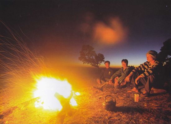 ม่อนคลุย