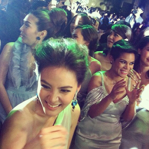 งานแต่งชาคริต วุ้นเส้น