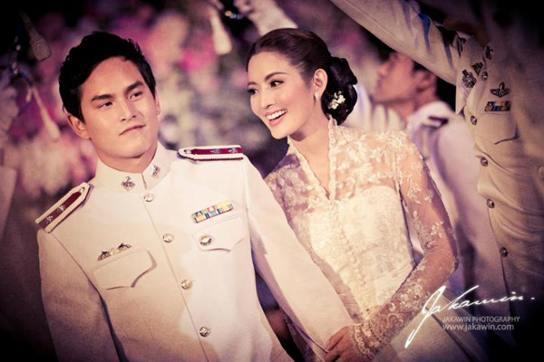 ภาพฉลองงานแต่งแอฟ สงกรานต์