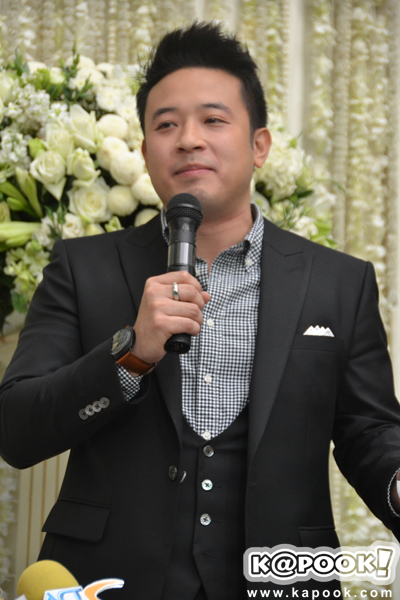 งานแต่งชาย วิกกี้