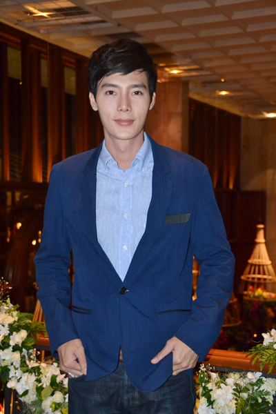 งานแต่งชาย วิกกี้