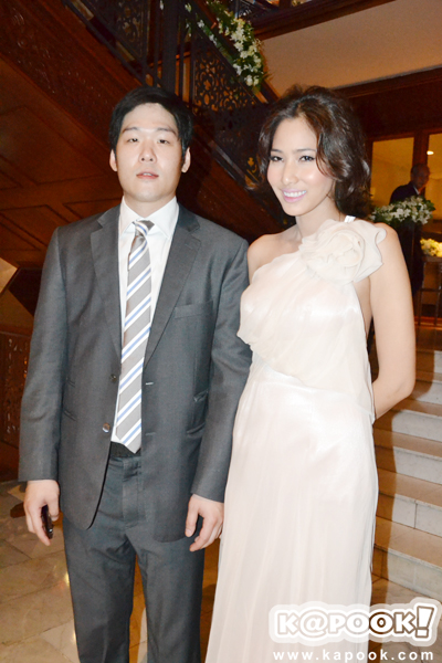 งานแต่งชาย วิกกี้