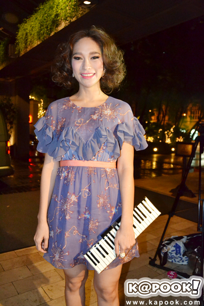 งานแต่งชาย วิกกี้