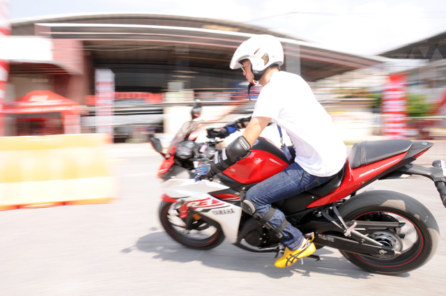 Yamaha R3