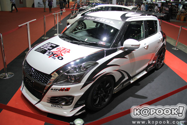 Auto Salon 2013