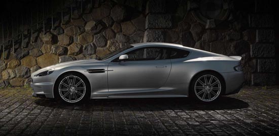 แอสตัน มาร์ติน ดีบีเอส (Aston Martin DBS)