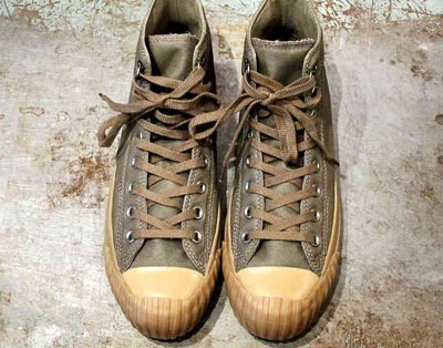 คอนเวิร์ส (Converse)