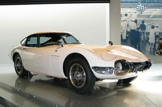 โตโยต้า 2000จีที (Toyota 2000GT)