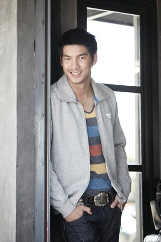 เผยโฉม 50 หนุ่มหล่อในฝันประจำปี 2012 จากนิตยสาร CLEO