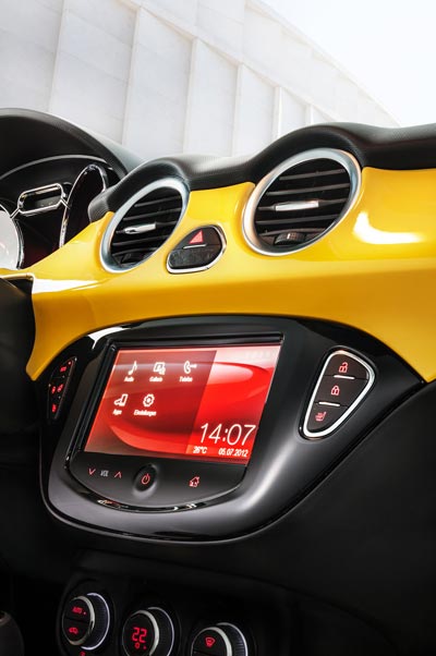 OPEL Adam 2013