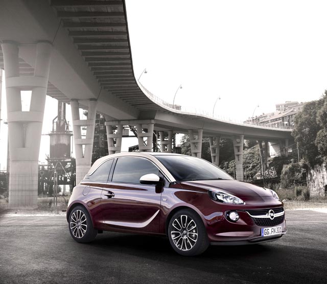 OPEL Adam 2013