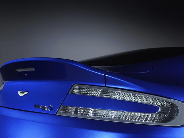 Aston Martin V8 Vantage S Coupe