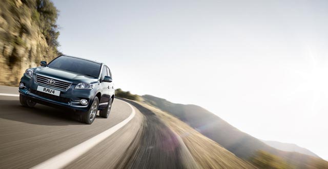 TOYOTA RAV 4 EV