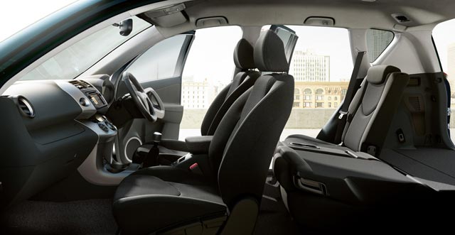 TOYOTA RAV 4 EV