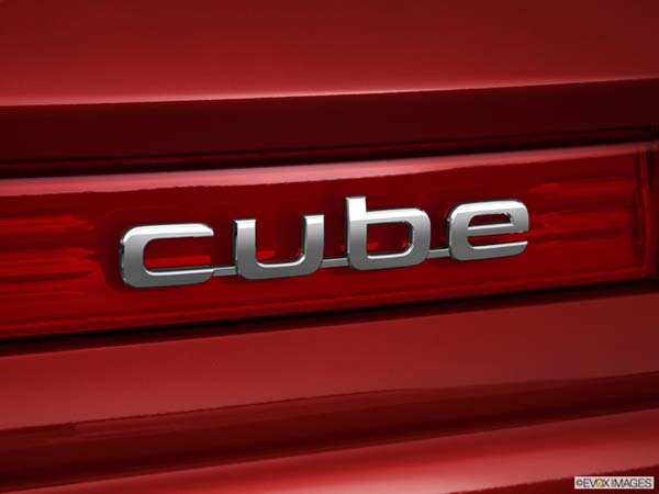  Nissan Cube 2012