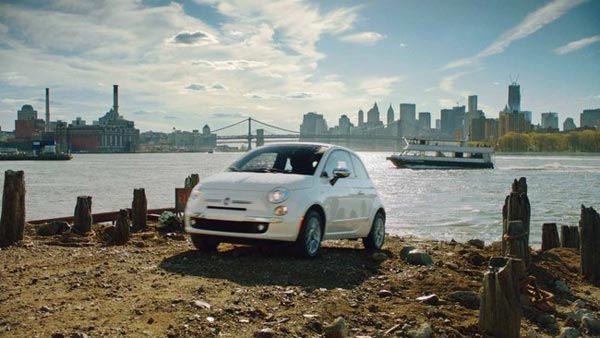 โฆษณาแรก NEW FIAT 500 อพยพสู่อเมริกา