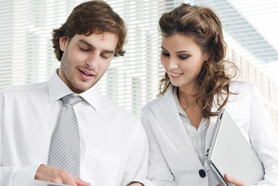 เทคนิคง่าย ๆ ให้คนรอบข้าง รู้สึกไว้เนื้อเชื่อใจคุณ