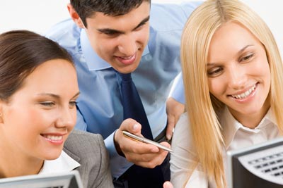 เทคนิคง่าย ๆ ให้คนรอบข้าง รู้สึกไว้เนื้อเชื่อใจคุณ